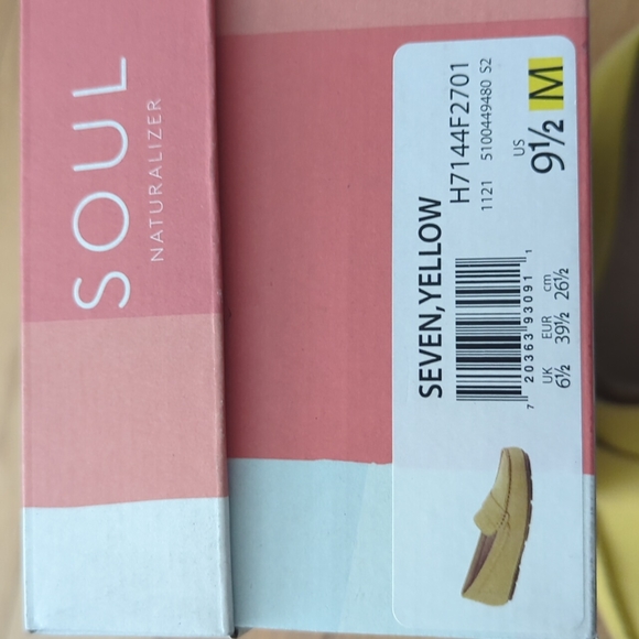 SOUL Neutralizer Loafers, Yellow - Picture 2 of 3